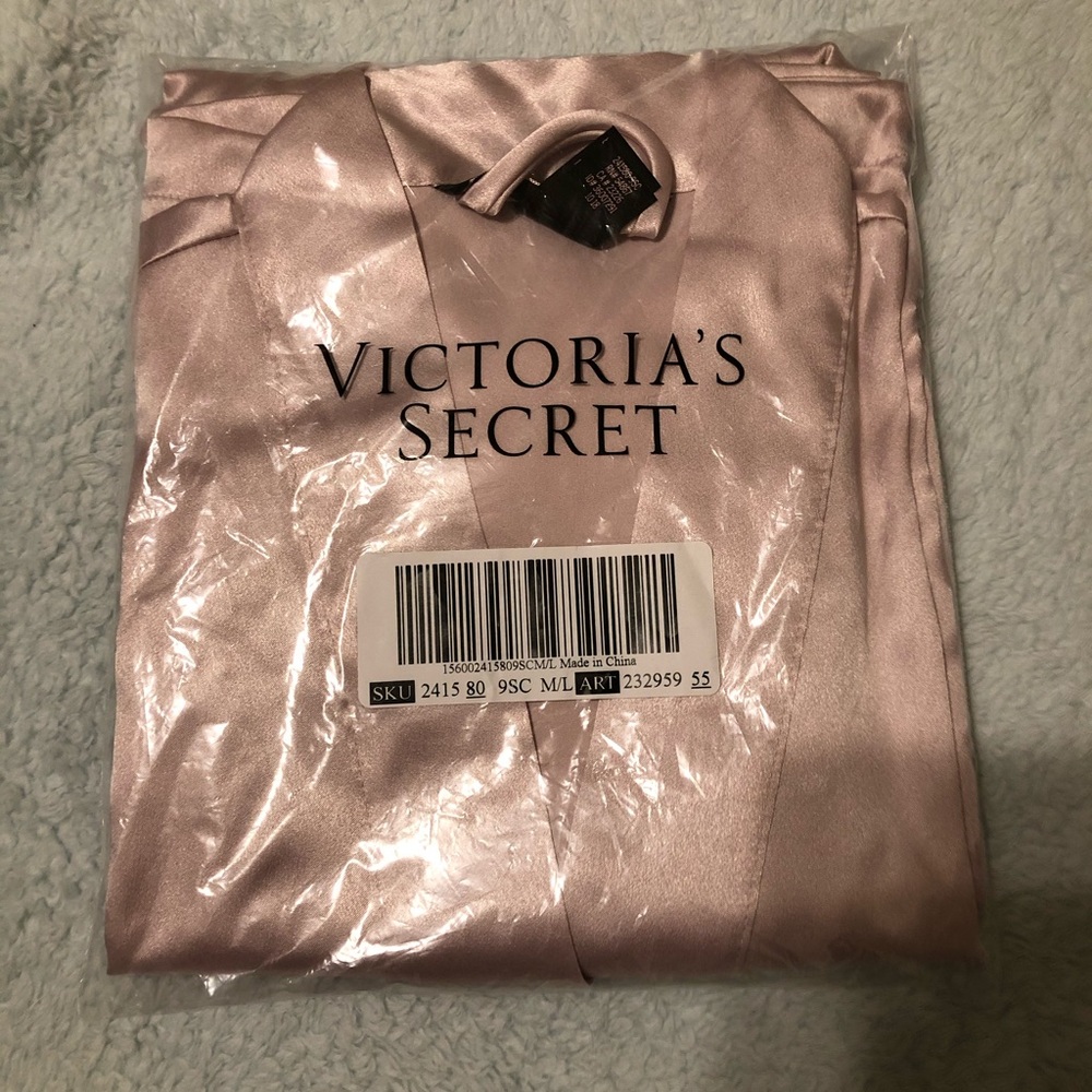 Victoria’s Secret Robe